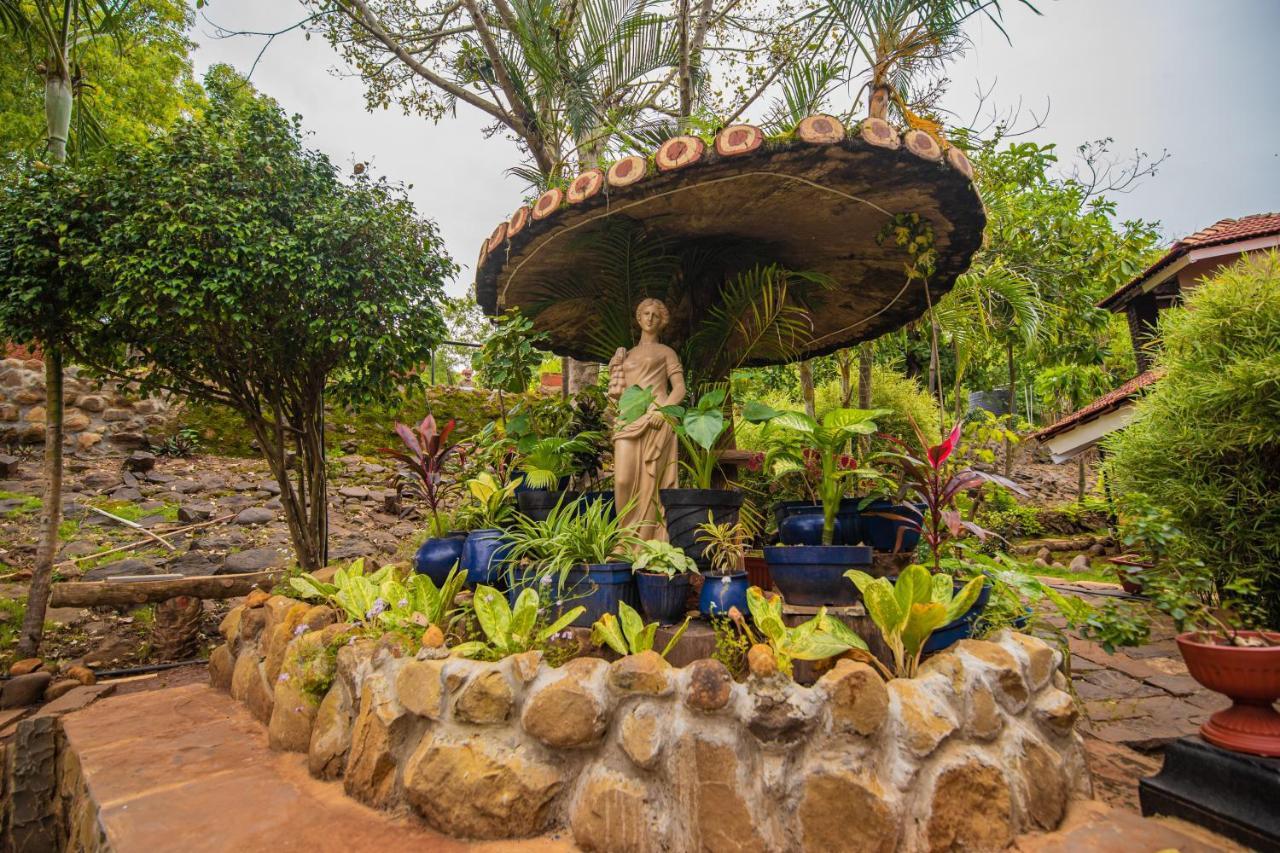 Achalaa Resort Colhapur Exterior foto